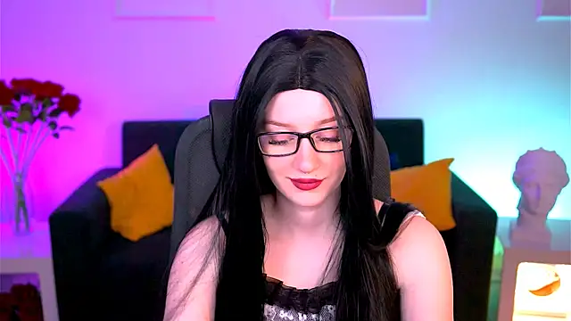 AliceWelch  online show from September 26, 8:34 am