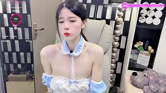 Yueyue-MM online show from May 19, 1:56 am