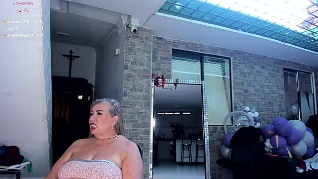  SARAI DUPONT online show from May 8, 10:11 pm
