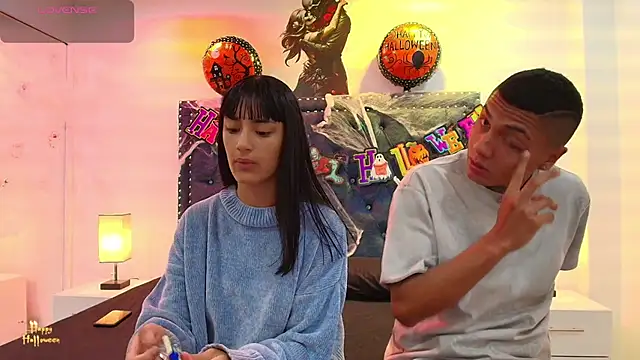 Damian and roxanne online show from October 29, 12:31 pm