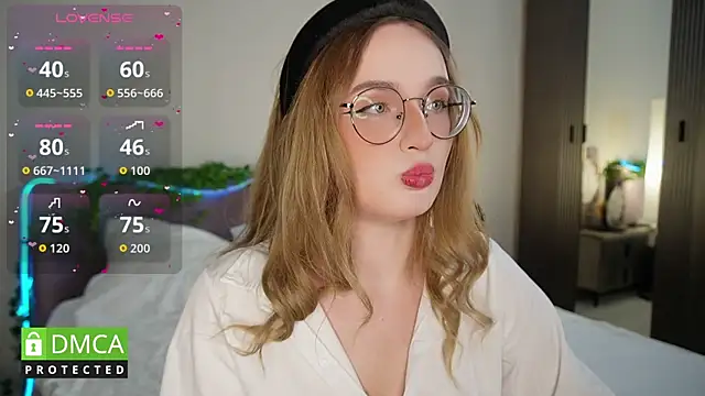 KyotoGlow online show from October 9, 8:40 am