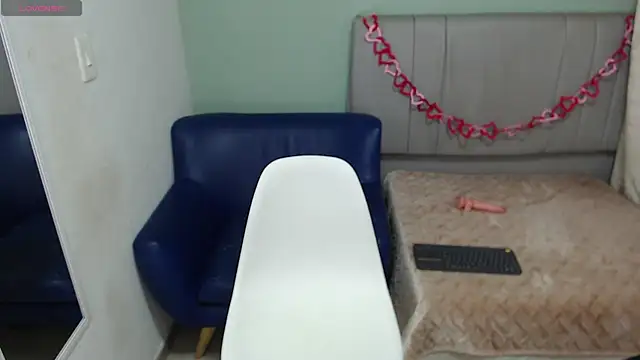 catalina venus5 online show from November 1, 1:04 pm