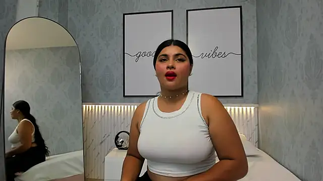 Scarleth horny online show from September 23, 7:01 pm