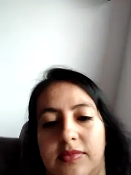 Snapshot of salo-rousee chatting on September 25, 9:01 pm salo-rousee online show from September 25, 9:01 pm