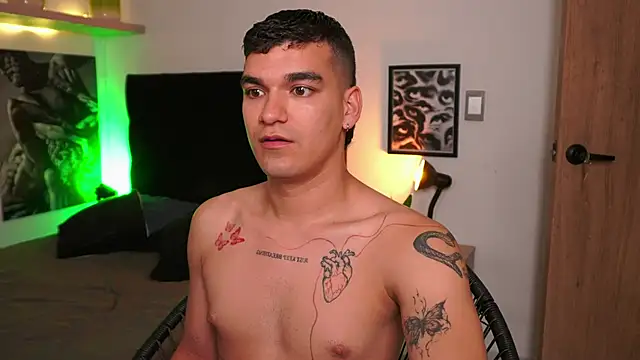 EROS AND ALAN online show from June 18, 3:52 am