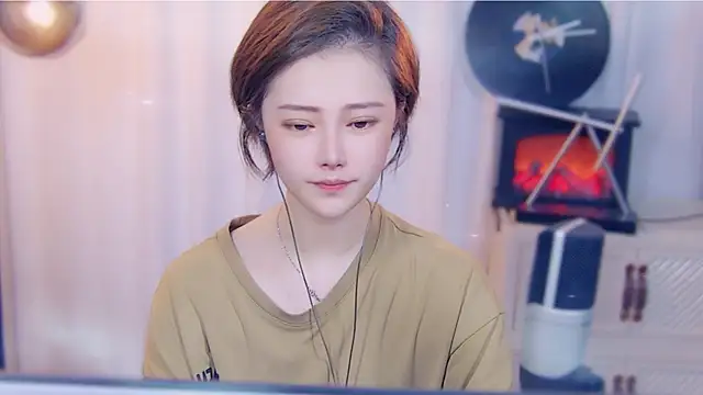 fancy-baby online show from September 27, 12:12 pm