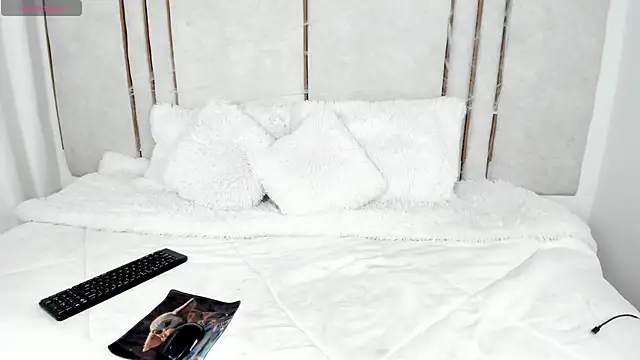 Lilith dry online show from October 14, 2:41 pm