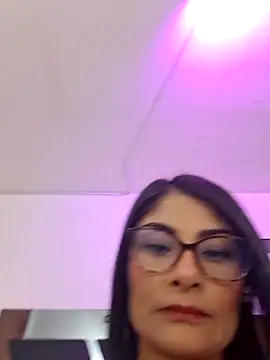 Snapshot of LaiaTorres1 chatting on September 22, 10:03 am LaiaTorres1 online show from September 22, 10:03 am