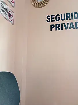 Hannah-colx online show from May 13, 4:24 pm
