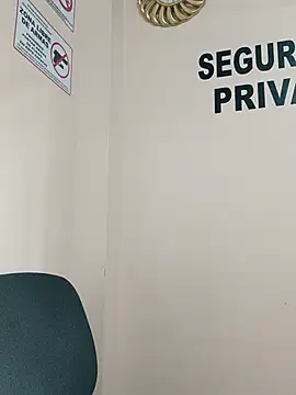 Hannah-colx online show from May 14, 4:57 pm