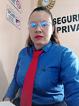 Hannah-colx online show from May 12, 4:13 pm