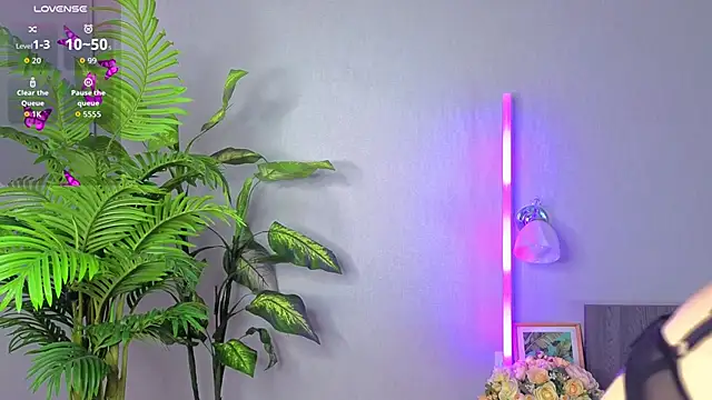 Mary Smitt online show from November 18, 5:58 pm