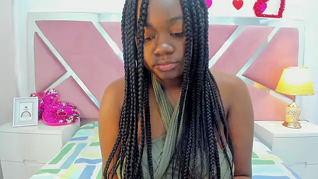 SulyClarck online show from October 20, 7:50 pm