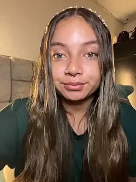 AnnyLopezzz  online show from May 14, 7:14 am