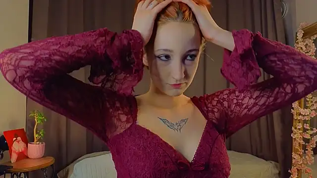 MaryroseRoeder online show from December 2, 2:46 am