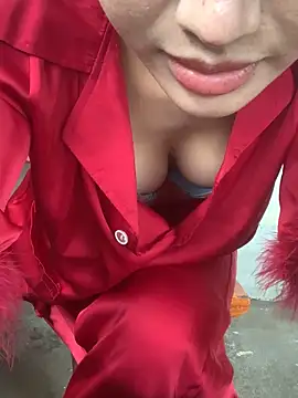 Tieuvi 18 online show from November 9, 6:31 am