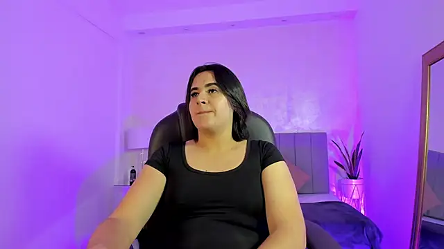 kendall roous online show from October 10, 9:31 pm