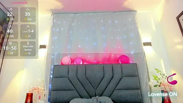 emma ayala online show from October 14, 9:39 pm