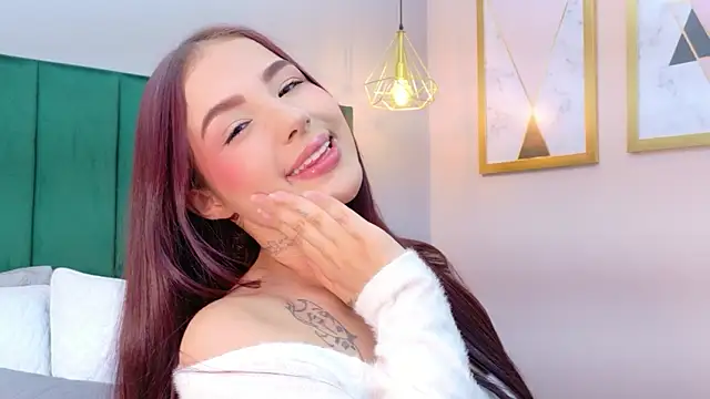 Ashley Evans22 online show from May 22, 10:52 pm