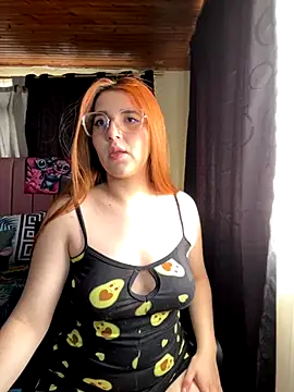 CoraVibes online show from January 9, 12:09 pm