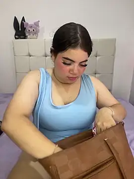 Kuromy x online show from May 7, 6:44 pm