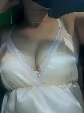 Lylymie online show from September 27, 1:29 pm
