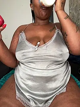 fatpussydallx online show from May 24, 7:29 am