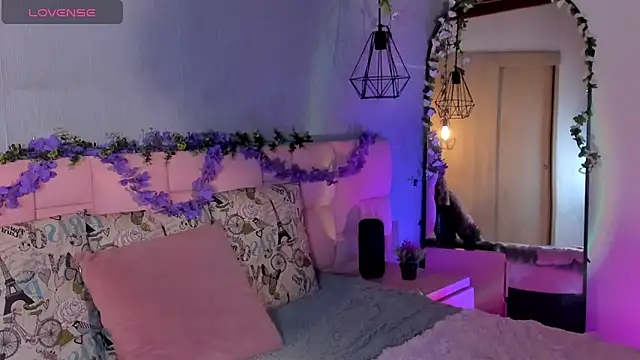 Lexyy Bluee online show from June 1, 2:41 pm