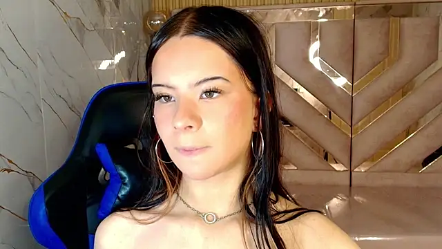 Nanncy r  online show from September 23, 1:09 pm
