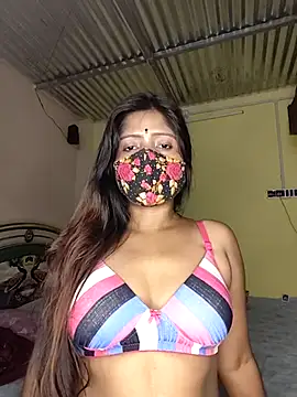 Love143A online show from May 11, 5:43 pm