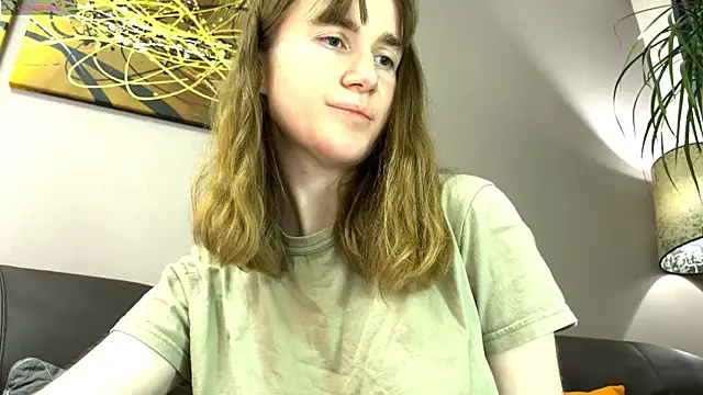 velina   online show from November 9, 6:59 pm