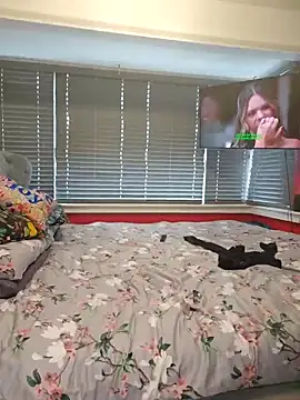 Filthymaddymilfy25 online show from May 17, 3:33 pm