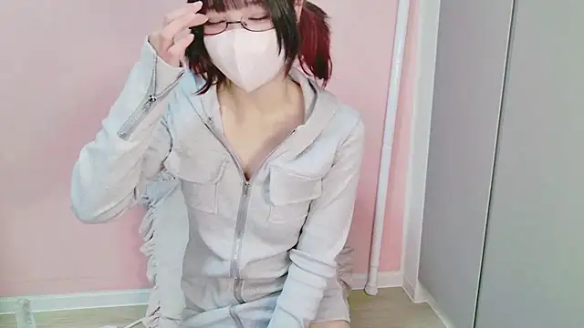 shiori n online show from January 17, 9:17 am