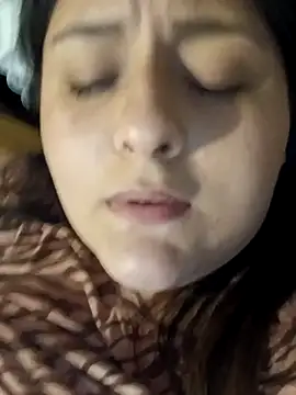 tudiablitalitabellaaa online show from November 19, 5:18 am