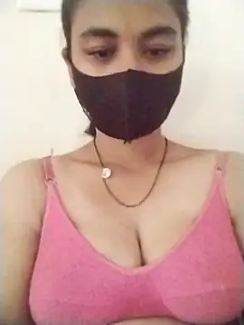 Snapshot of DivyaBhabhi69@xh chatting on October 18, 2:03 am DivyaBhabhi69xh online show from October 18, 2:03 am
