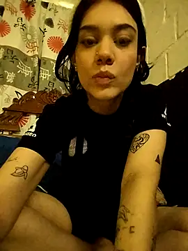 emmii cute online show from September 24, 8:41 pm