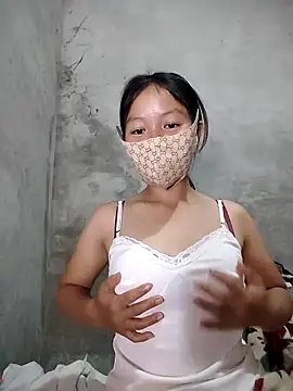 Lilyy-y online show from October 27, 10:48 pm