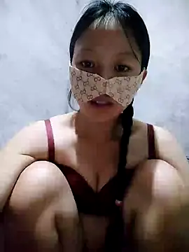 Lilyy-y online show from November 4, 10:48 pm