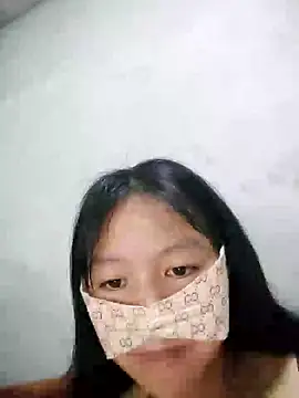 Lilyy-y online show from November 7, 11:09 pm