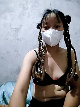Lilyy-y online show from October 2, 3:28 pm