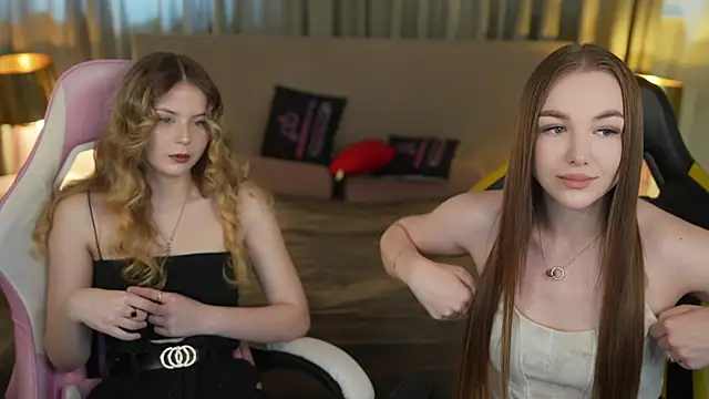 Ella 054 online show from May 25, 10:36 am
