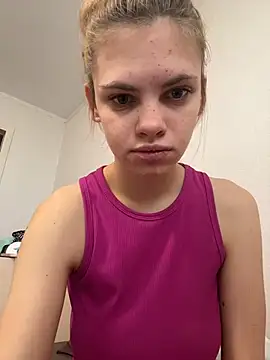 rinabluu online show from November 18, 8:48 am