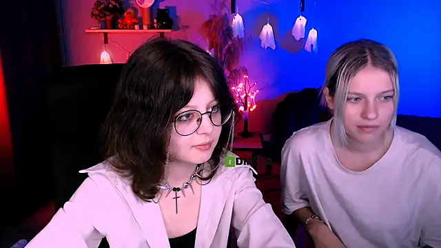 samanta hotty online show from November 3, 8:13 pm