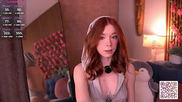 MaryPratt online show from October 18, 8:10 pm