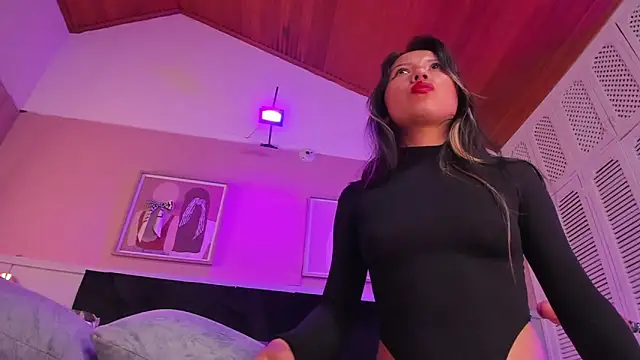 lux bitchx online show from November 11, 4:30 am