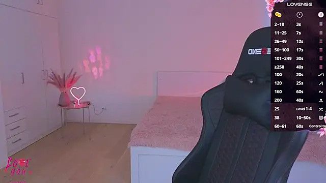 CuteAriel7 online show from April 8, 2:52 pm