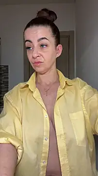 Roxanne Skye online show from December 20, 4:16 am