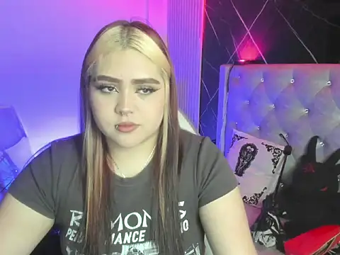 im bunny   online show from November 28, 11:57 am