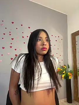 SophieW1 online show from May 25, 12:26 pm