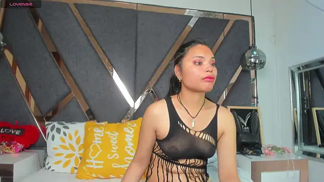 LunaTeenx69 online show from October 1, 2:00 pm